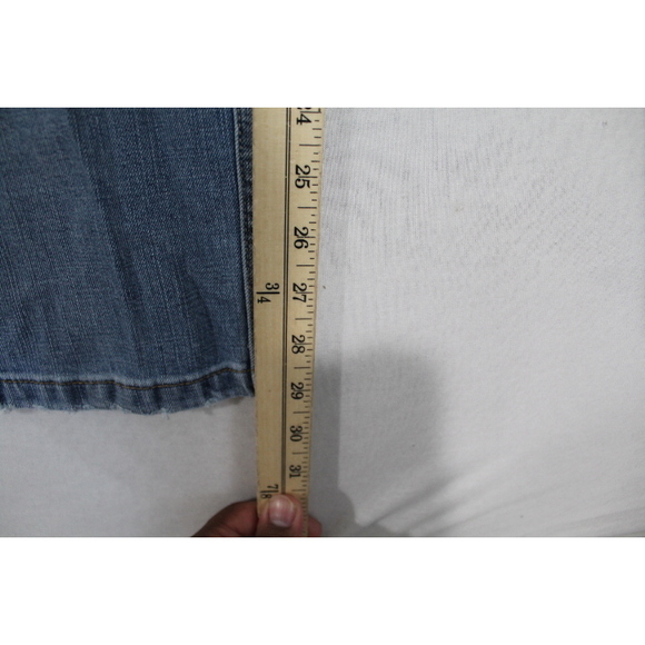 Wrangler Women Blue Jeans Boyfriedn Fit Casual Size 24X26 - Picture 6 of 9